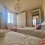 Eugenie T4 Vue Centre-ville