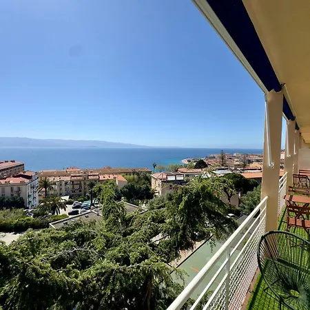 Eugenie T4 Vue Centre-ville アパート アジャクシオ