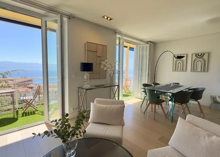 Eugenie T4 Vue Centre-ville *