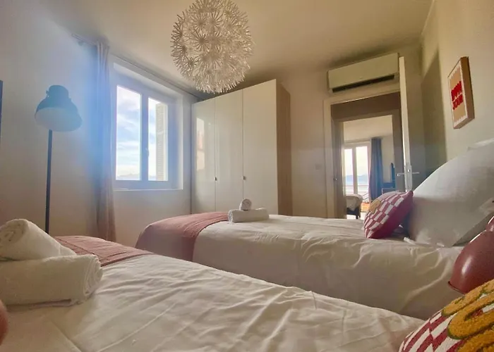 Eugenie T4 Vue Centre-ville