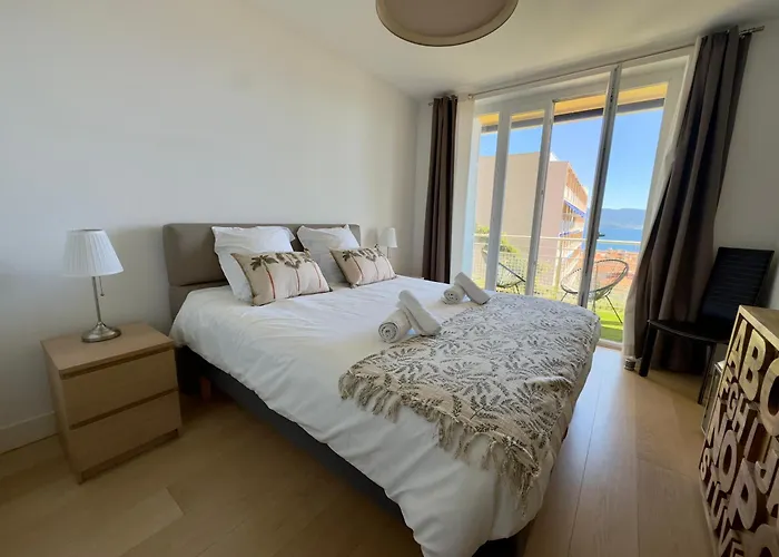 Eugenie T4 Vue Centre-ville